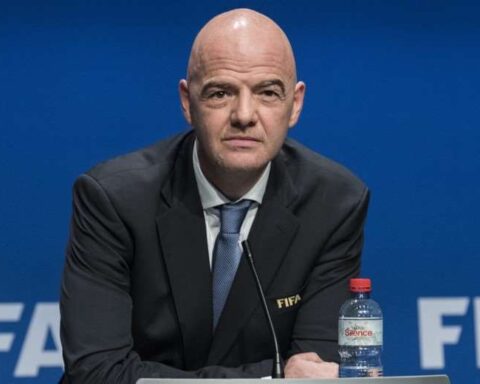 FIFA unlocks a million dollars to help Ukrainians