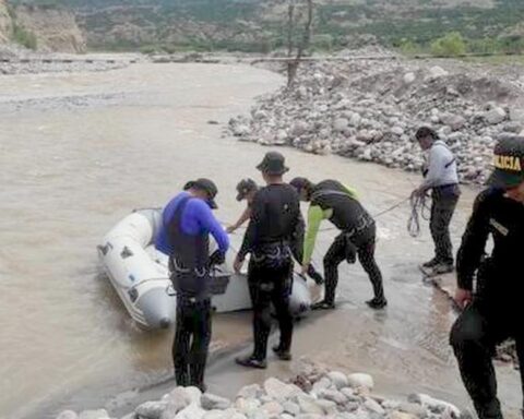 Father and son die in Cusco river: minor fell into the water for taking a selfie