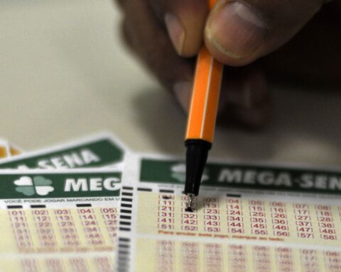 Find out the odds of winning the Mega-Sena