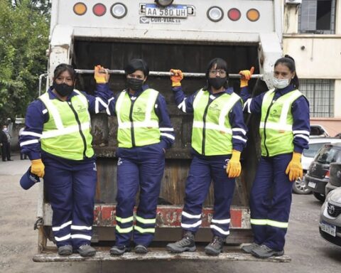 Four women make up the first team of waste collectors