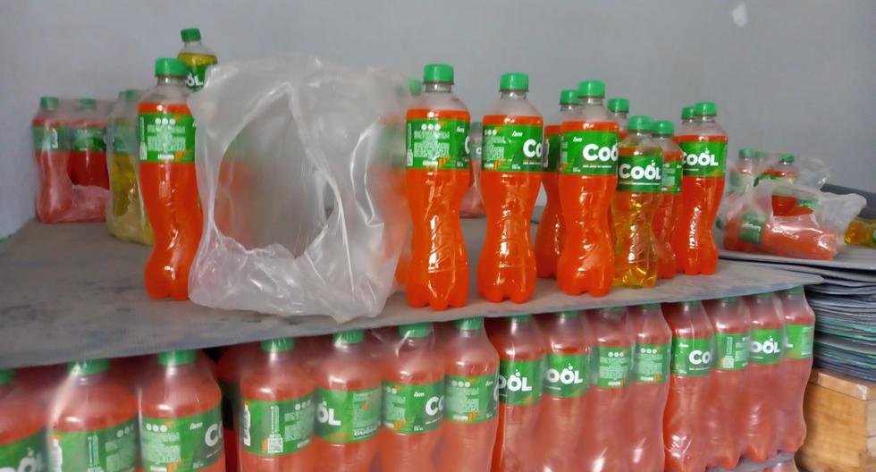 Huancayo PNP seizes 180,000 soft drinks whose dates were erased and adulterated with acetone and stamps