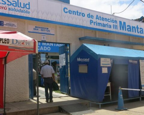 Huancayo: Students who share a school classroom with COVID-19 are screened as part of the epidemiological fence