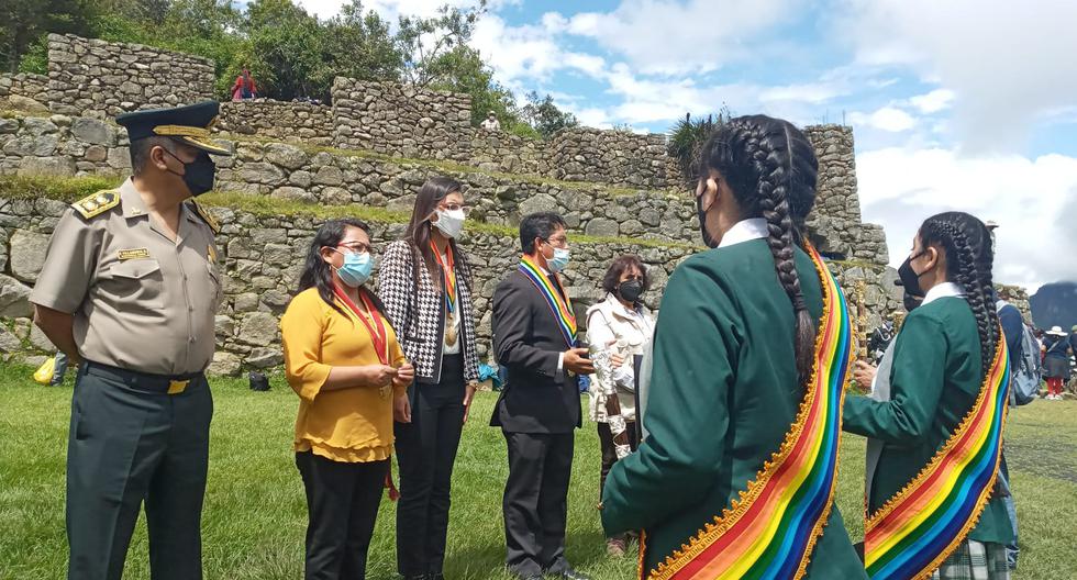 International Women's Day: two teenagers are mayors for a day in Machu Picchu |  VIDEO