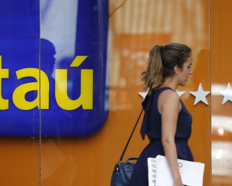 Itaú bank app and website are back on the air after errors in balances