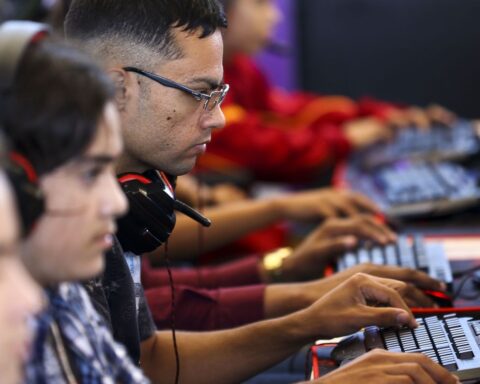 Largest technology fair in the world starts today in Brasilia