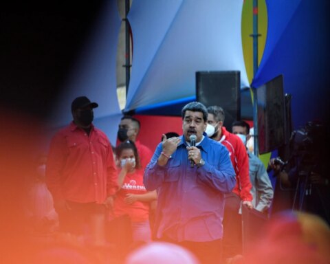 Maduro puts a price on Venezuela's crude oil: recognition by the US