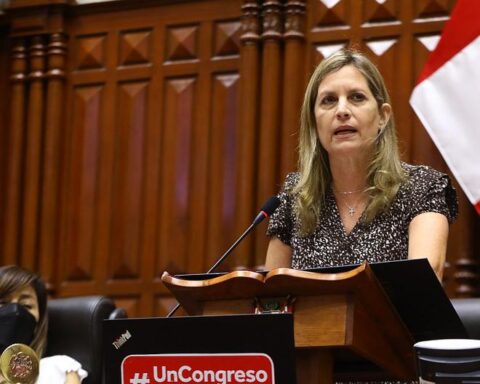 María del Carmen Alva: Popular Action must meet to decide on vacancy motion