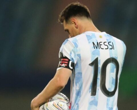 Messi and seven juveniles, in the list of Argentina