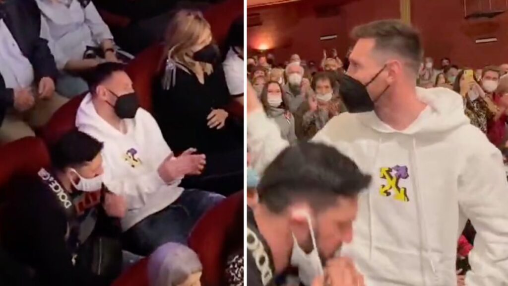 Messi goes to the theater in Argentina and everyone reacts like this: the public is spectacular