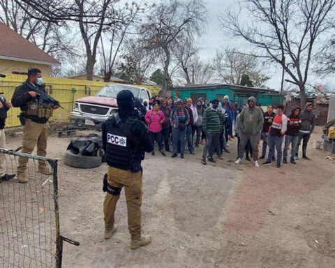 Mexican Police detain 67 Cubans hidden in houses on the border with the US