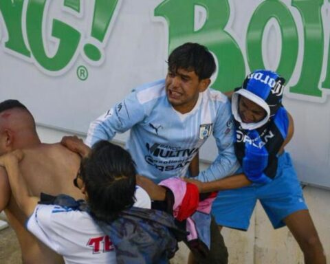 Mexican prosecutor investigates attempted murder in altercations between fans