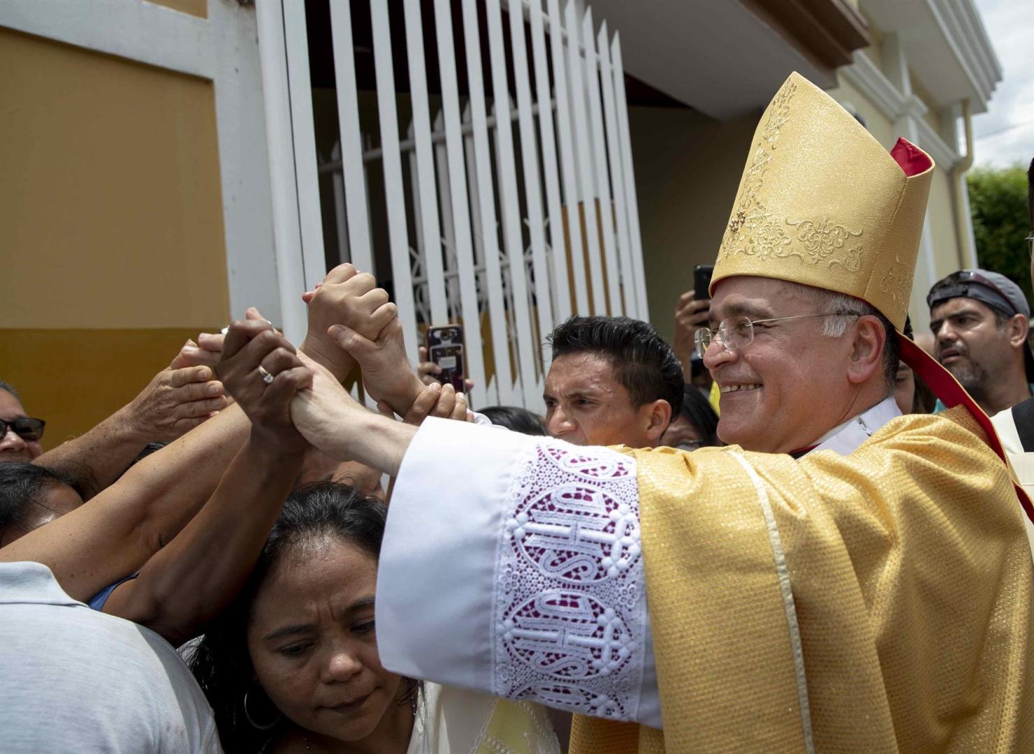 Monsignor Báez encourages trust in God to transform "failure, crisis, repression and injustice"