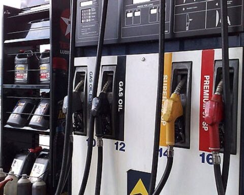 Naphtha will increase 3 pesos and diesel oil will rise 5 pesos from April 1