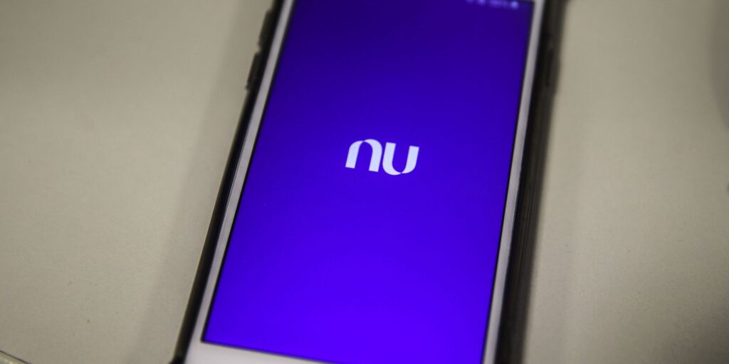 Nubank and Banco do Brasil apps face instability