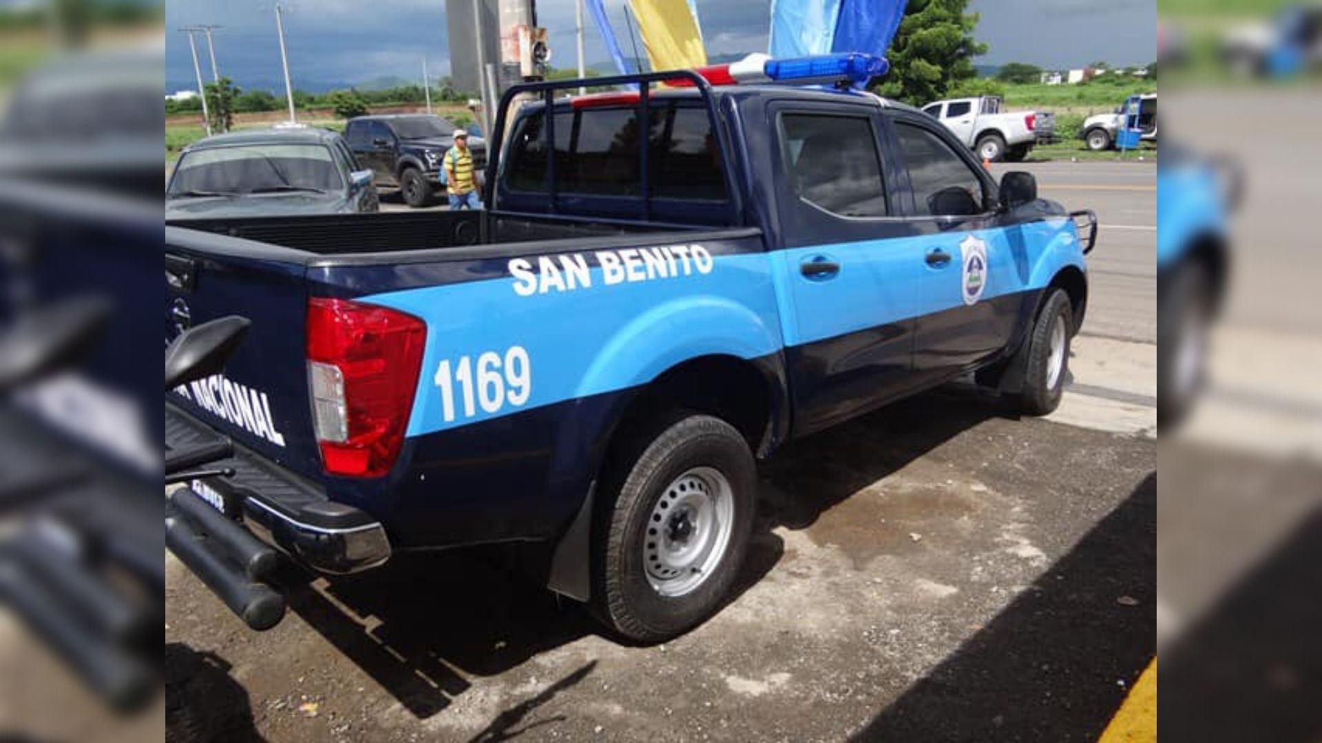 Ortega Police persecute "with arrogance", surround and photograph Monsignor Rolando Álvarez