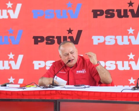 PSUV will reactivate the house-to-house mechanism