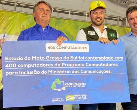 President delivers rural property titles in Mato Grosso do Sul