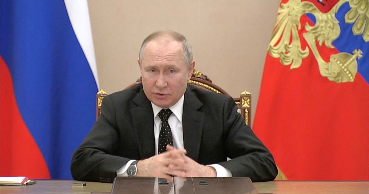 Putin says Western sanctions are equivalent to a declaration of war