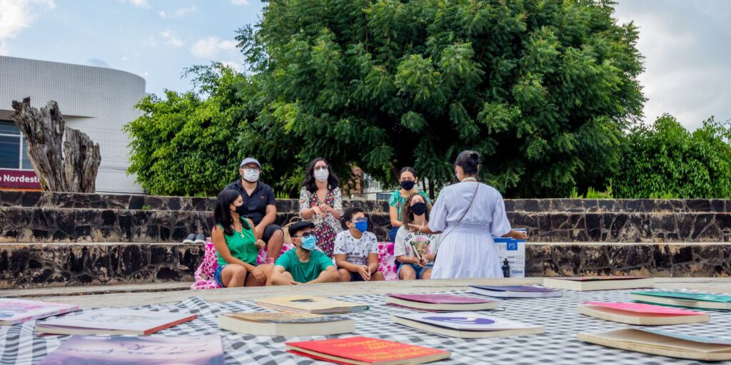 Reading clubs are the theme of the Caminhos da Reportagem program