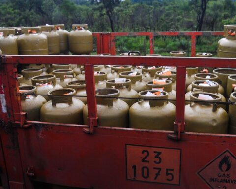 Revenue zeros PIS/Pasep and Cofins levied on LPG imports