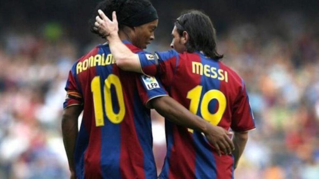 Ronaldinho: "It is difficult to question Messi"