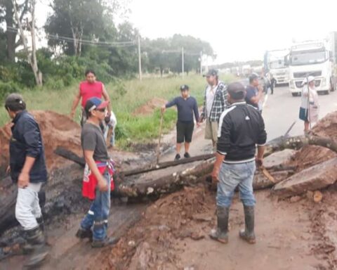 Santa Cruz will remain disconnected from Beni and Cochabamba this weekend due to blockades