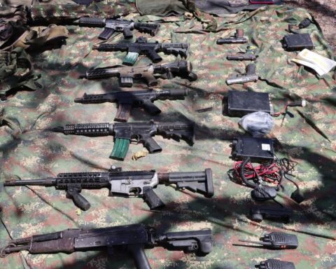 Seven arms and ammunition traffickers arrested