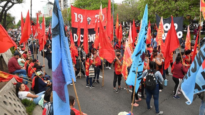Social, political and union organizations protest in front of Congress against the IMF