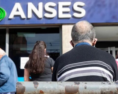 The ANSES defines a bonus for retirees and pensioners: how much will it be and when will it be paid