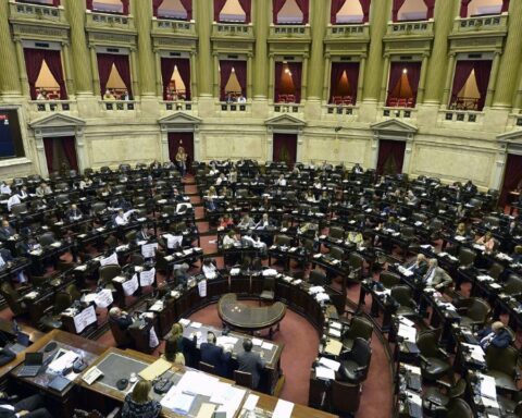 The agreement with the IMF obtained half sanction with a large majority and will now go to the Senate