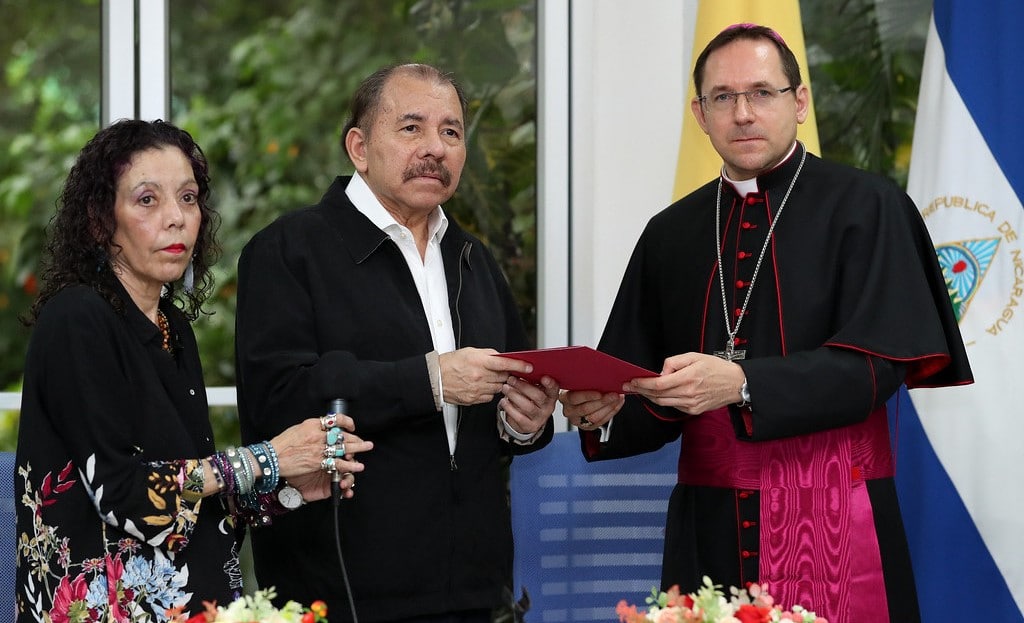 The expulsion of the apostolic nuncio was forged in four incidents with the regime