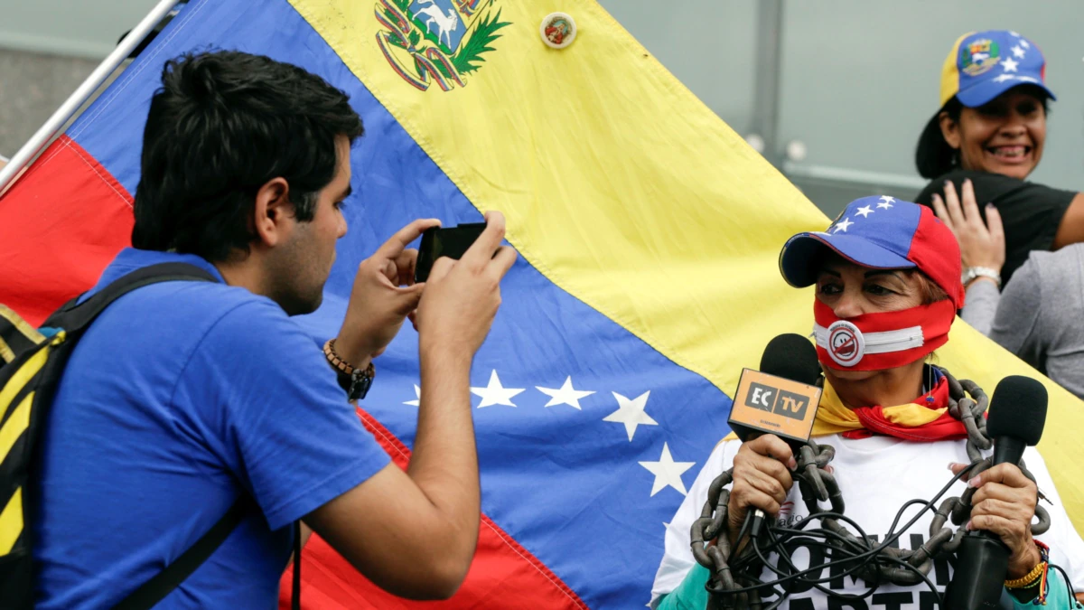 The siege on the press in Venezuela continues to tighten