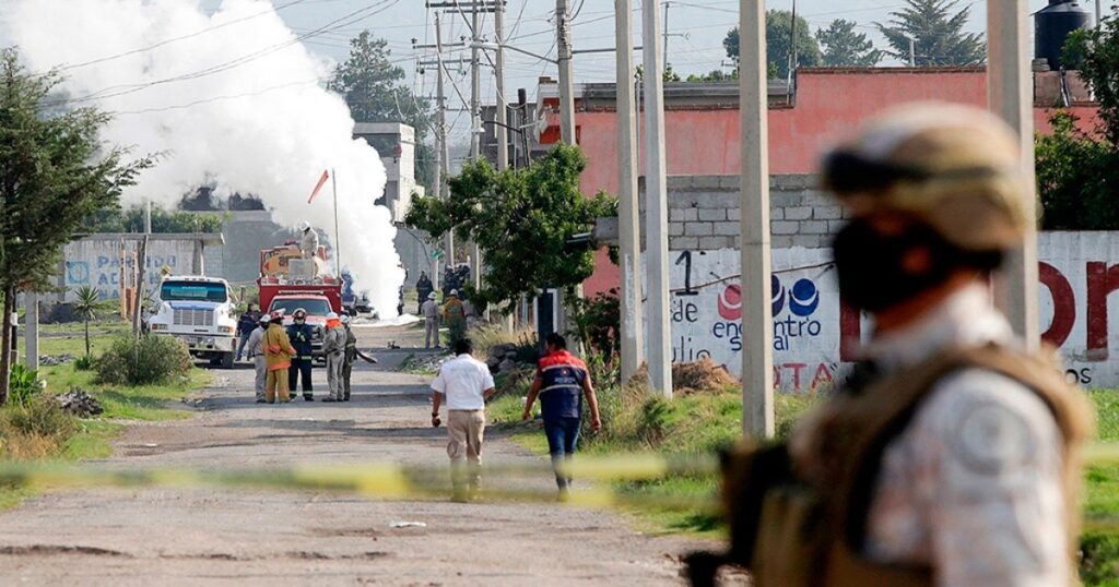 They denounce the theft of 60,000 monthly tons of LP gas from the main Pemex pipeline