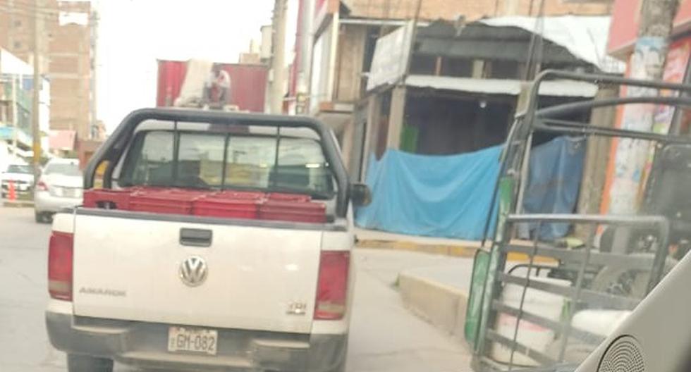 They find a DIRESA Huancavelica truck transporting beers in another city