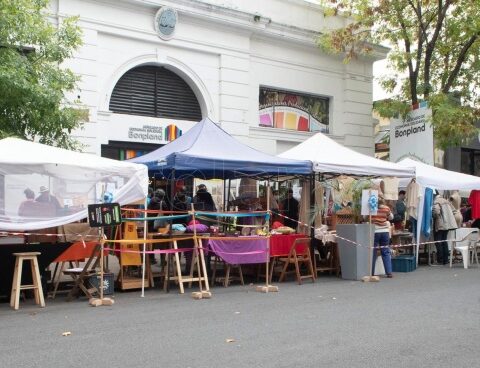 They lifted the closure of the Bonpland Social Economy Market in Palermo