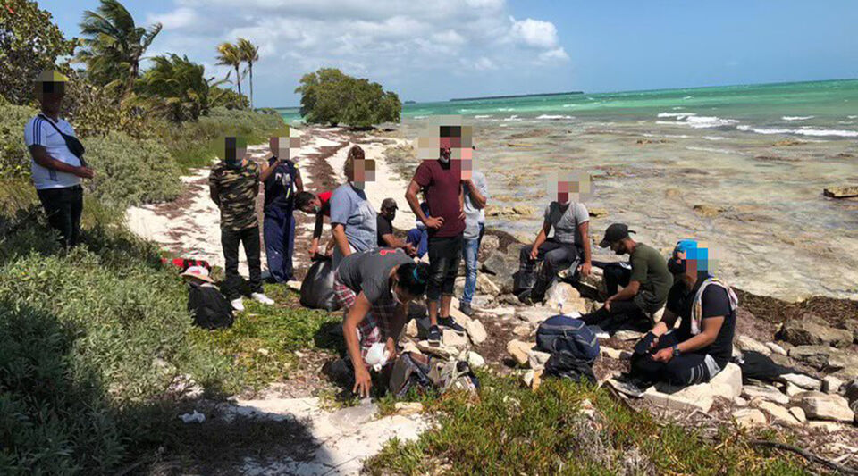 They rescue 26 Cubans stranded on two uninhabited islands in Key West