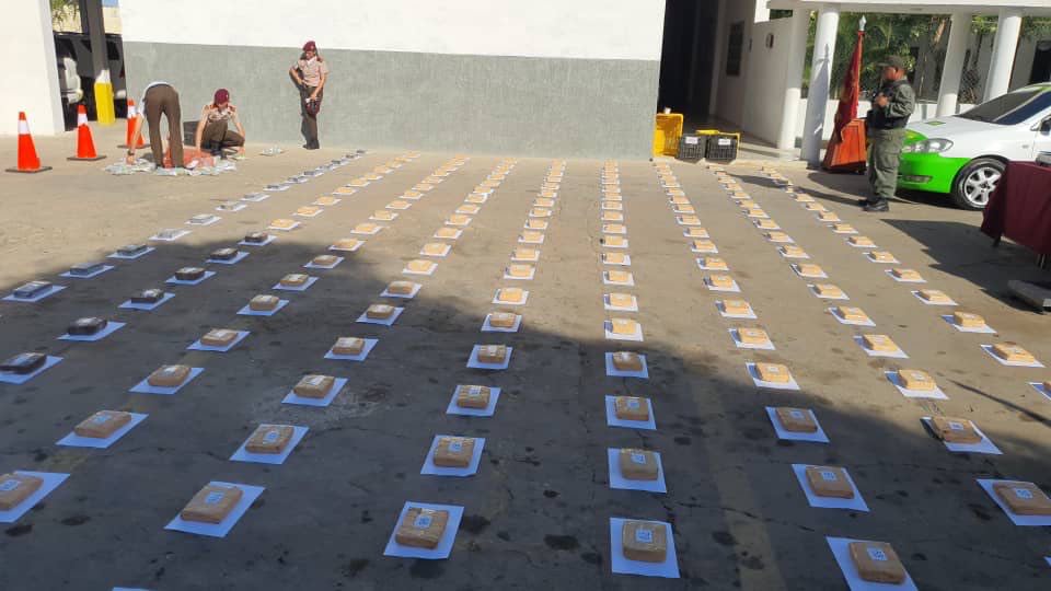 They seize 190 Kg of drugs from Tancol groups in the border area with Colombia