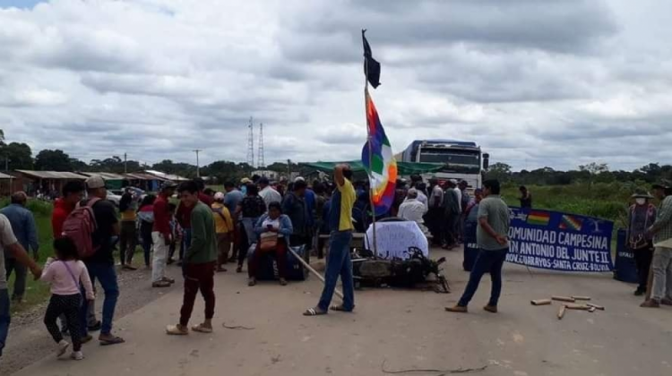 Third day of blockade on the route to Beni due to the subjugation of an Ostreicher property