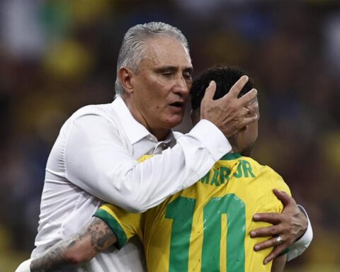 Tite comes out against the rumors: "It's a lie"
