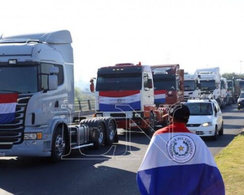 Truckers analyze national strike and supply will be at risk