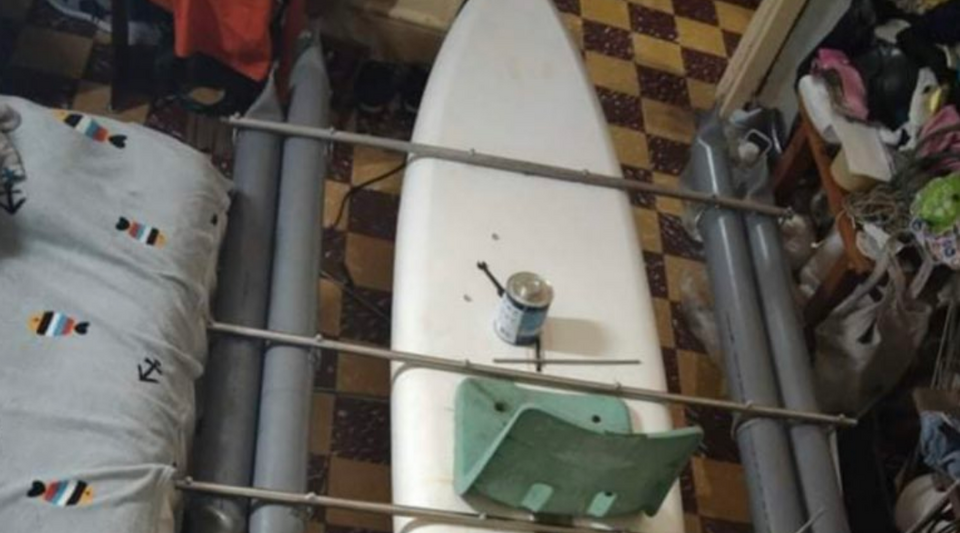 US Coast Guard suspends search for two Cubans on powered surfboard