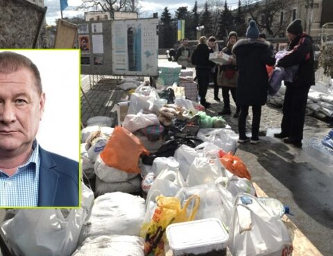 Ukraine accused Russia of killing a mayor who was trying to deliver humanitarian aid