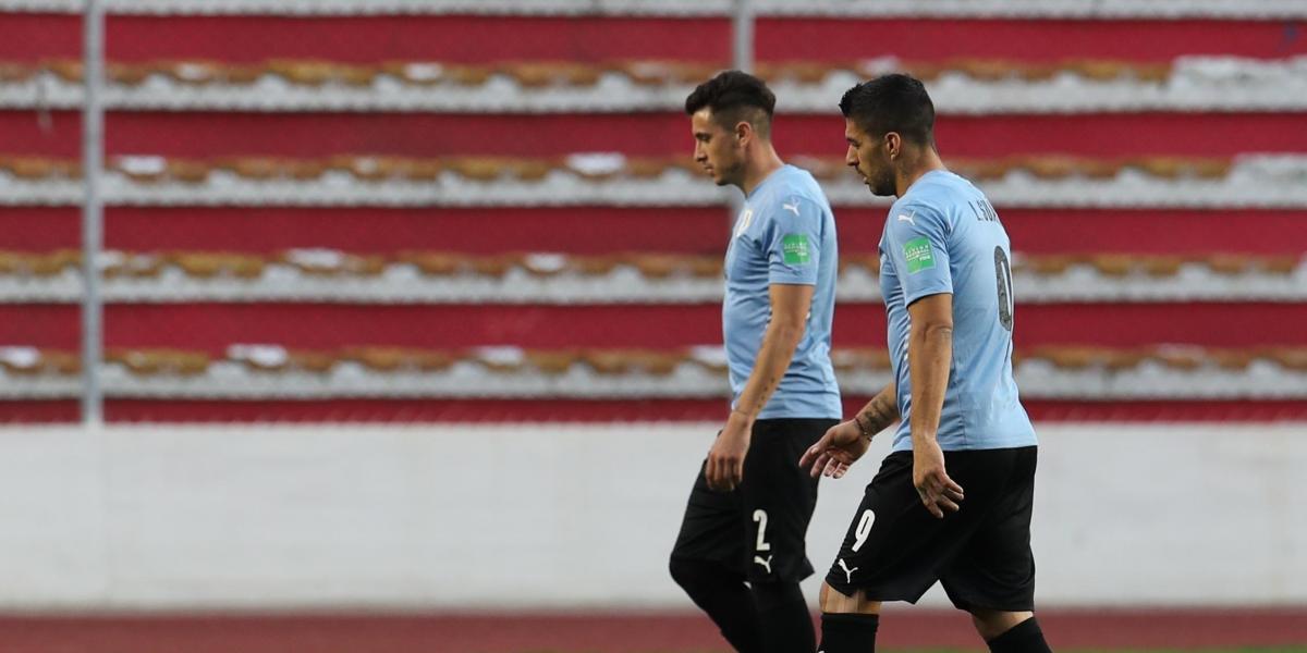 Uruguay summoned Luis Suárez and Giménez