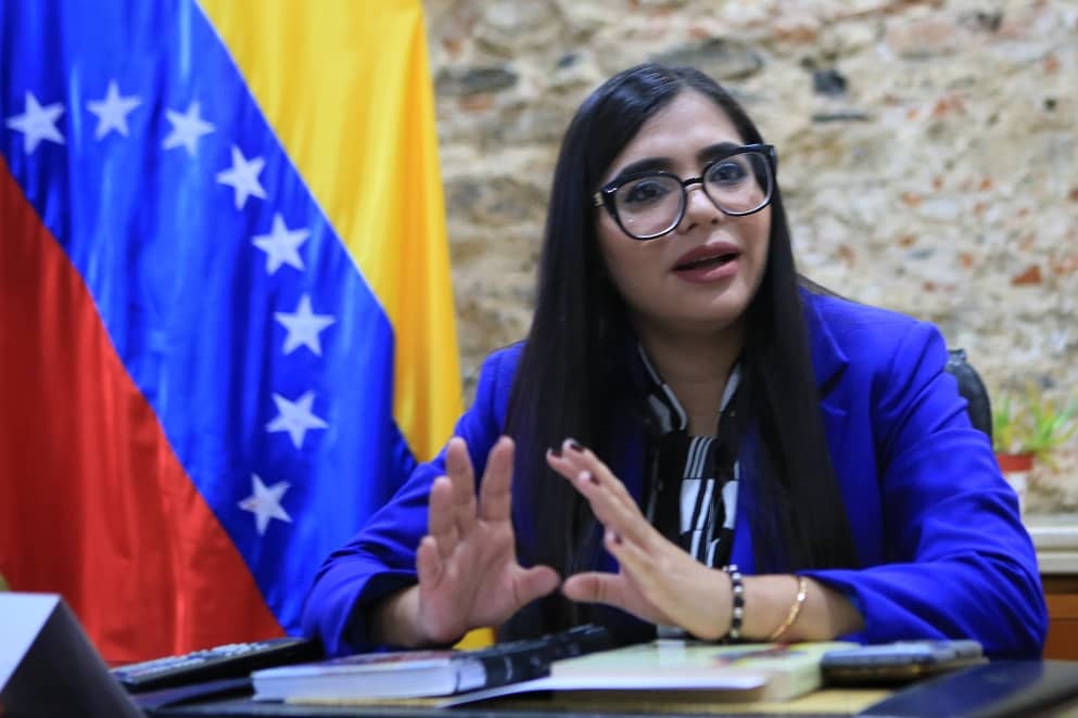 Vanesa Montero: es importante que el diálogo continúe aquí en Venezuela