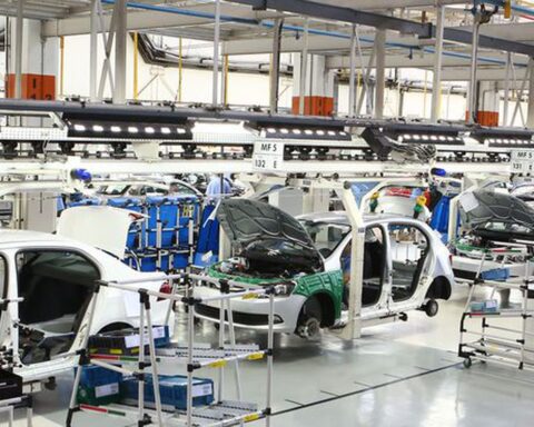 Vehicle production drops 15.8% in February