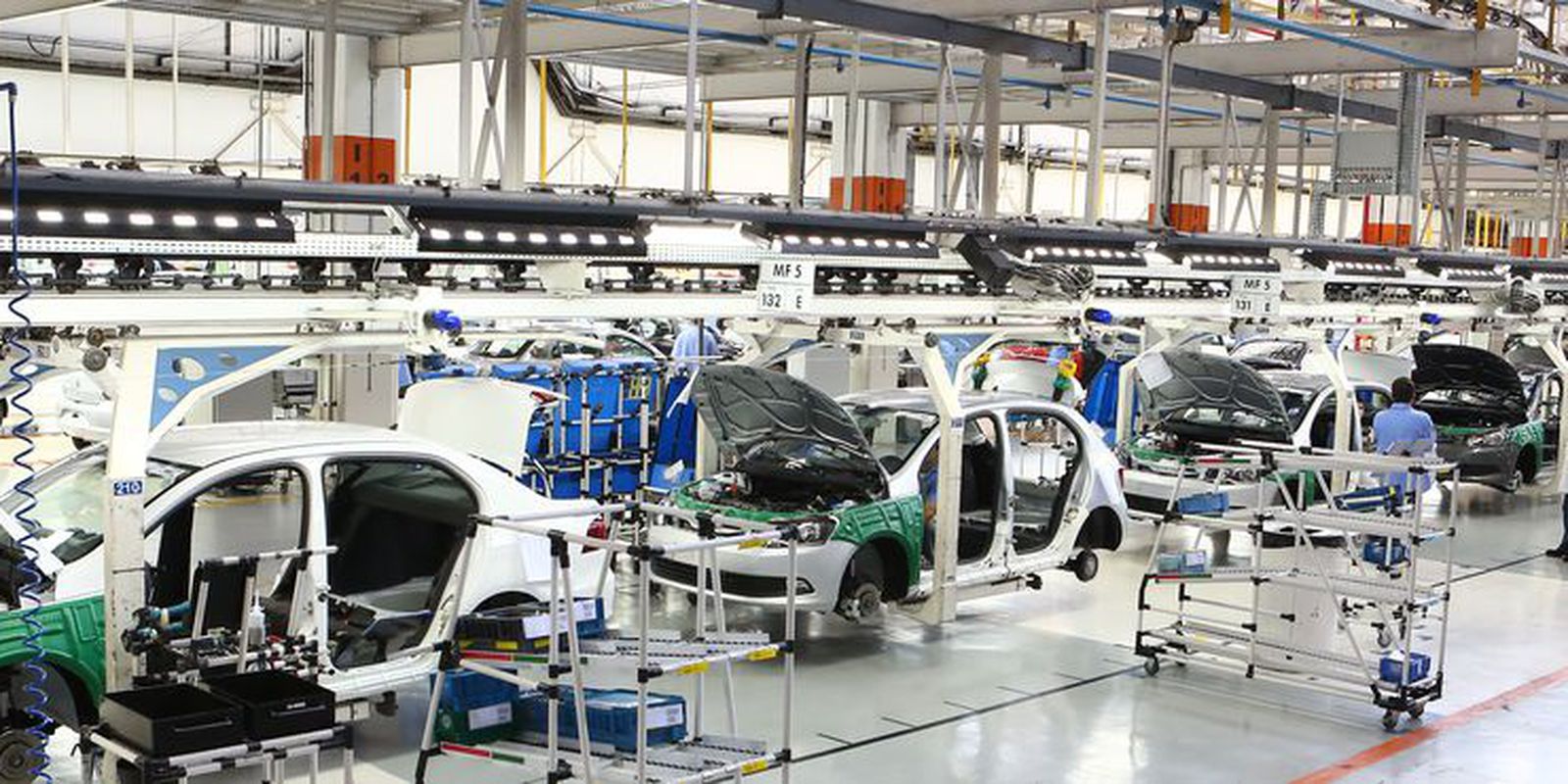 Vehicle production drops 15.8% in February