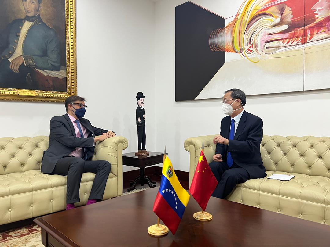Venezuela and China review bilateral agenda to deepen alliance