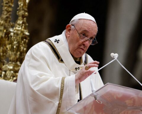 War in Ukraine: Pope warns of threat of global conflict