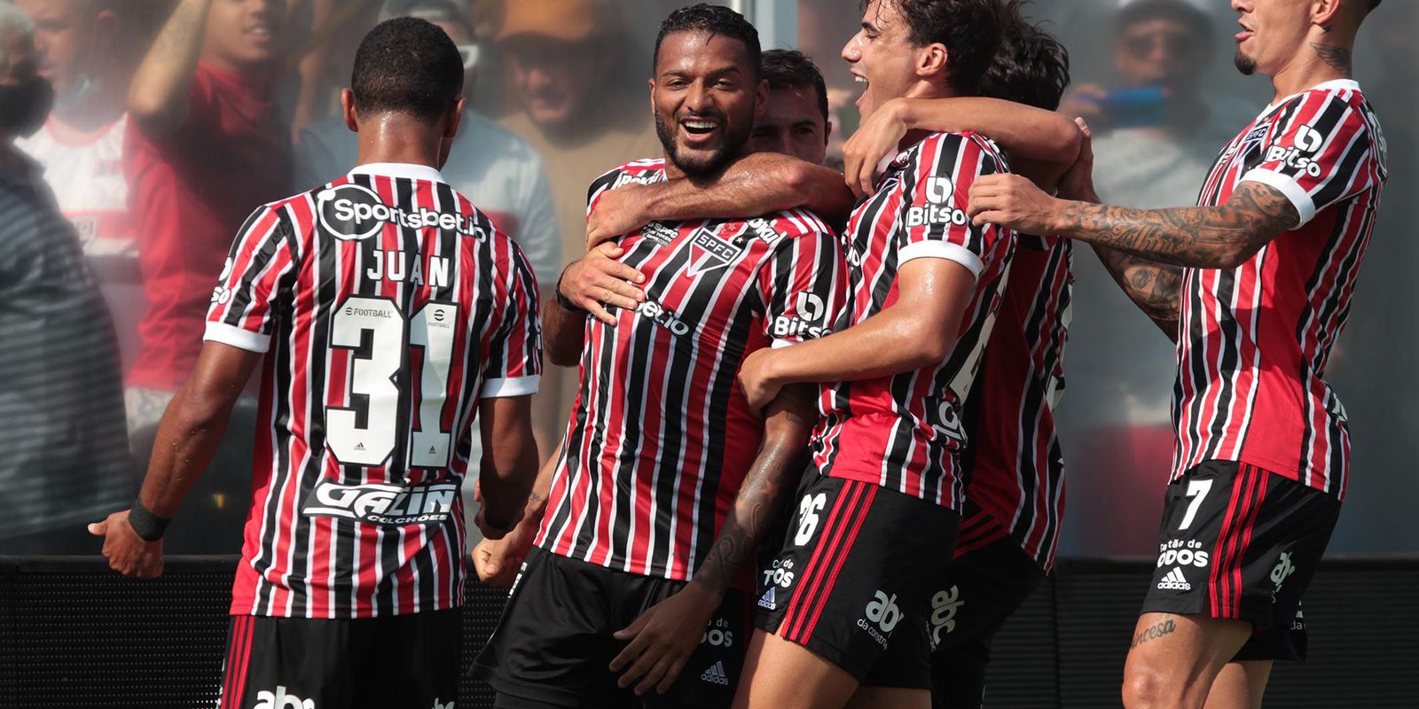 With a great bicycle kick, São Paulo defeats Água Santa at Paulista