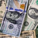 Dollar today: how much is the foreign currency trading for this Thursday, April 7